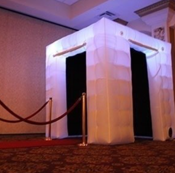 Inflatable Cube